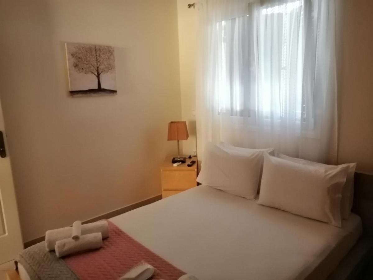 Eleni Apartment Perdika  Esterno foto